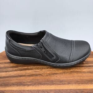 Clarks Shoes Women's 6.5 M Black Tumbled Leather Cora Giny Zip Up Comfort Loafer